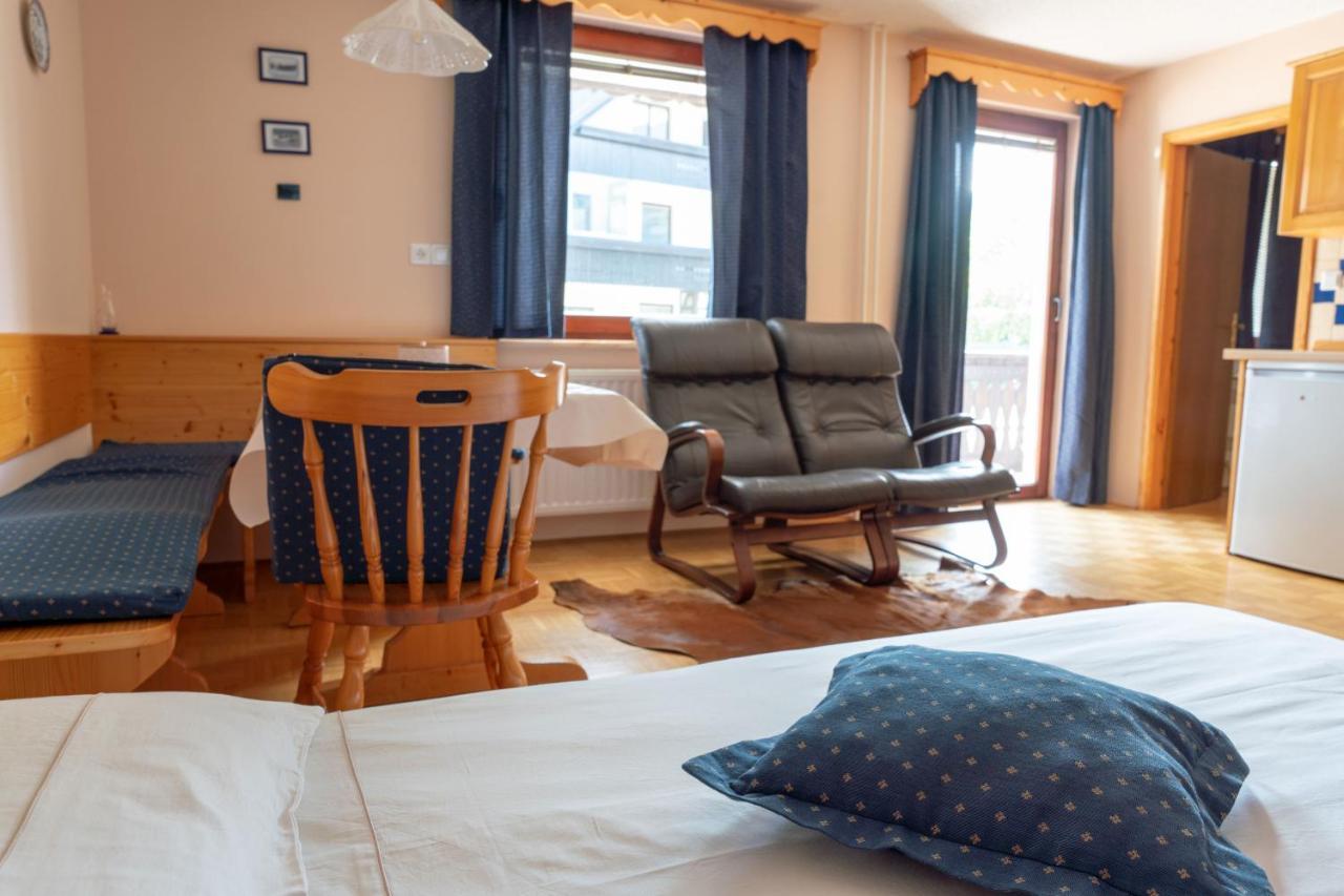 Apartments Maja By The River Бохин Екстериор снимка